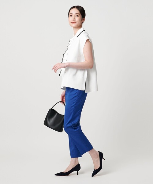 UNITED ARROWS（ユナイテッドアローズ）の「ミニマル フリル ベスト（ベスト・レディース・オフホワイト/ネイビー/ブラック/ダークグレー/ベージュ・FREE）」の9枚目の写真