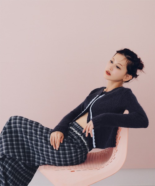 miette（ミエット）の「モヘヤタッチフリルニットカーディガン（カーディガン/ボレロ・レディース・パープル/ネイビー・M/S）」の4枚目の写真