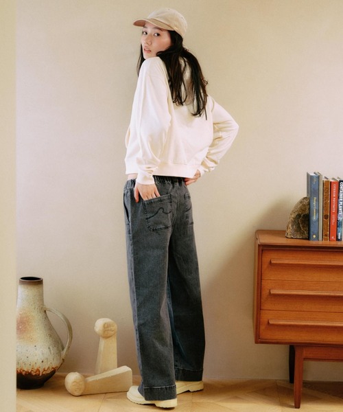 ムラサキスポーツ(ムラサキスポーツ)の「RIKKA FEMME/リッカファム フーディー ワンポイント刺繍 RF25FW17(パーカー・レディース・レッド/アイボリー/グレー・FREE)」の5枚目の写真