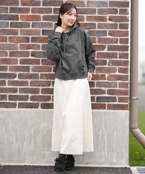 ムラサキスポーツ(ムラサキスポーツ)の「RIKKA FEMME/リッカファム フーディー ワンポイント刺繍 RF25FW17(パーカー・レディース・レッド/アイボリー/グレー・FREE)」の14枚目の写真