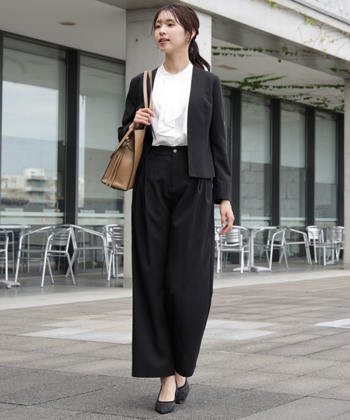 DRESS PLUS(ドレスプラス)の「きれいめ楽ちんワイドパンツ(その他パンツ・レディース・ブラック/サンドグレー・L/S/M)」の19枚目の写真