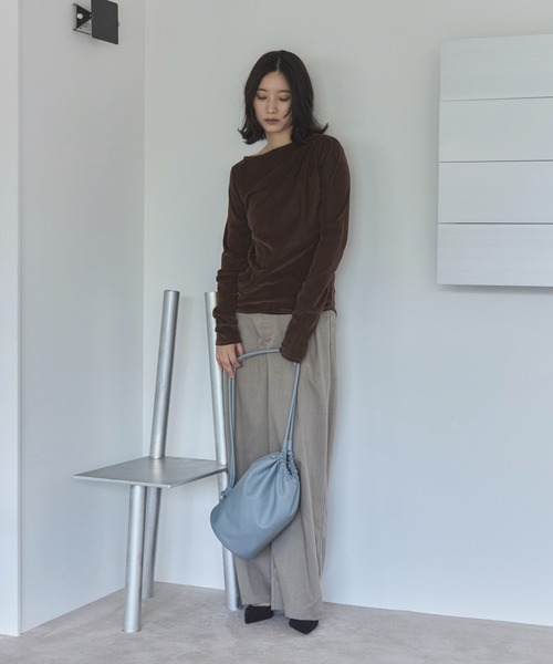 feepur（フェピュール）の「フロッキータックシアーロンTee（Tシャツ/カットソー・レディース・ブラウン/アイボリー/グレー・MEDIUM）」の20枚目の写真