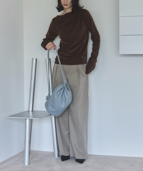 feepur（フェピュール）の「フロッキータックシアーロンTee（Tシャツ/カットソー・レディース・ブラウン/アイボリー/グレー・MEDIUM）」の19枚目の写真