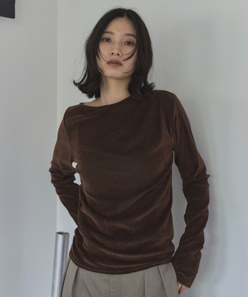 feepur（フェピュール）の「フロッキータックシアーロンTee（Tシャツ/カットソー・レディース・ブラウン/アイボリー/グレー・MEDIUM）」の6枚目の写真