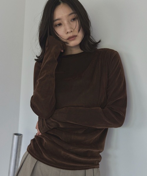 feepur（フェピュール）の「フロッキータックシアーロンTee（Tシャツ/カットソー・レディース・ブラウン/アイボリー/グレー・MEDIUM）」の7枚目の写真