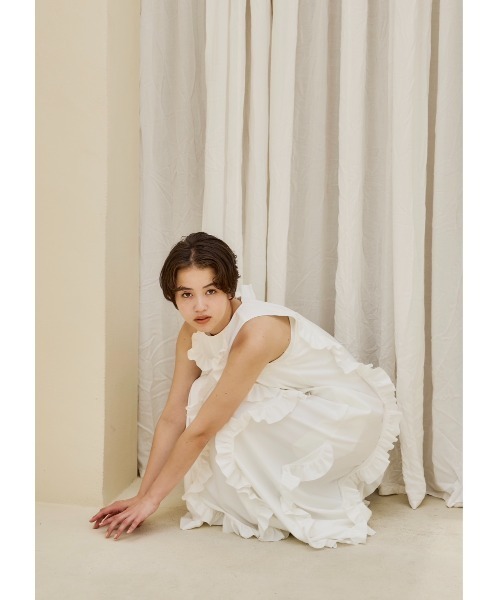 ノートルエモア　ruffled wave frill NOTREémorワンピ NOTREemor（ノートルエモア）の「ruffled wave frill dress