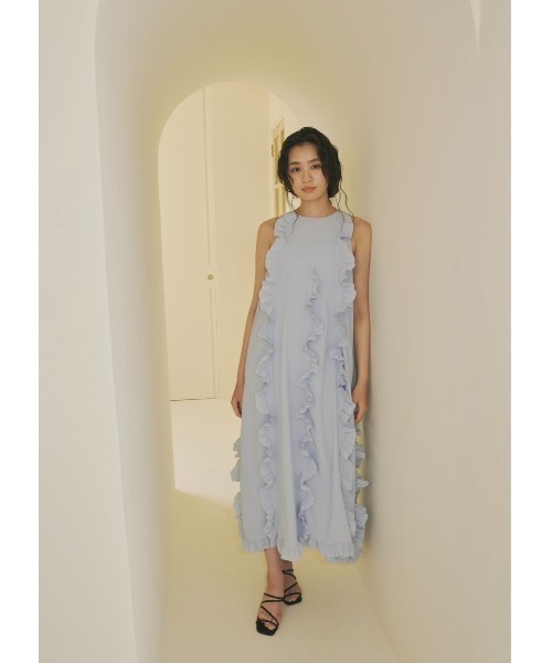 ノートルエモア　ruffled wave frill NOTREémorワンピ NOTREemor（ノートルエモア）の「ruffled wave frill dress