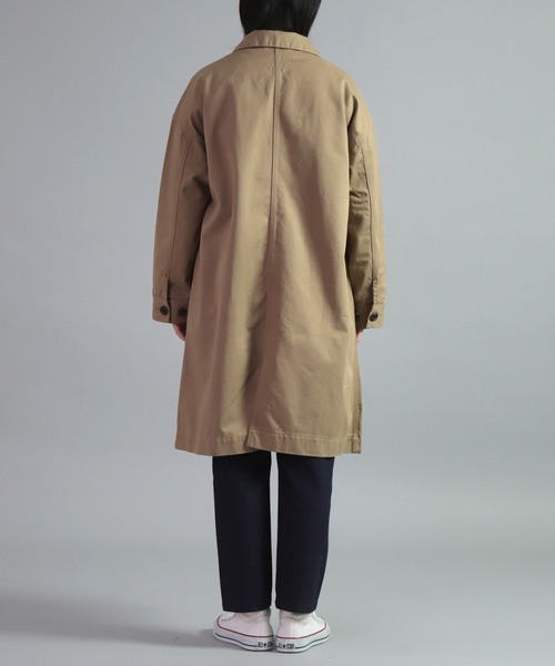 OMNIGOD（オムニゴッド）の「[OMNIGOD womens / オムニゴッド] チノ トラバーユコート（その他アウター・レディース・ベージュ/ネイビー・FREE）」の15枚目の写真