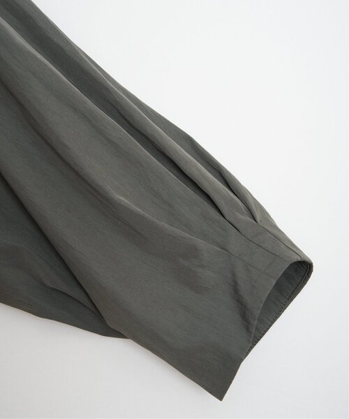 LBC(エルビーシー)の「タックフレアワンピース(ワンピース・レディース・ブラウン/チャコールグレー/エメラルド・M)」の16枚目の写真