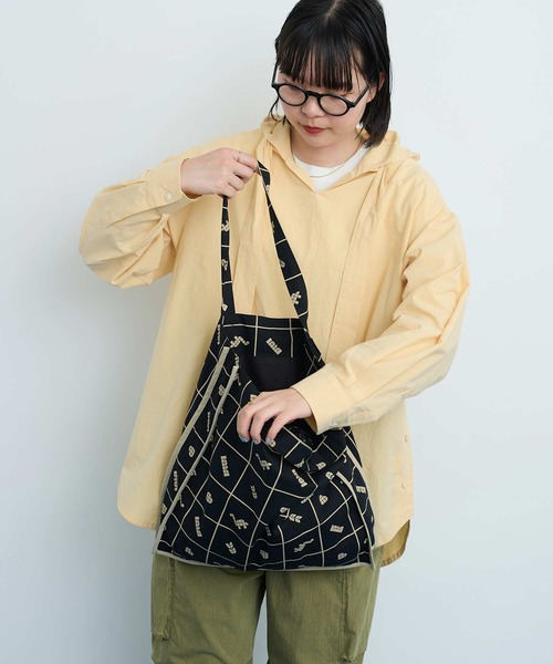 I am I in fact...（アイアムアイインファクト）の「●BLOCK TILE CHECK トートバッグ（トートバッグ・レディース・ベージュ/ブラック・FREE）」の7枚目の写真