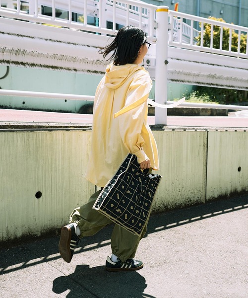 I am I in fact...（アイアムアイインファクト）の「●BLOCK TILE CHECK トートバッグ（トートバッグ・レディース・ベージュ/ブラック・FREE）」の14枚目の写真