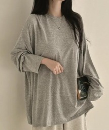 オーバーサイズゆるトップス