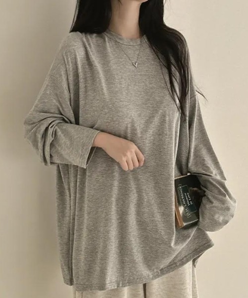 cammie(キャミー)の「オーバーサイズゆるトップス(Tシャツ/カットソー・レディース・ライトグレー/ホワイト/ダークオリーブ/ブラック・LARGE/MEDIUM)」の3枚目の写真