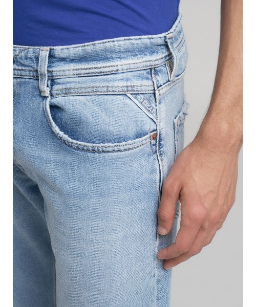 REPLAY(リプレイ)の「コンフォートROCCO コンフォートブルー ストレッチデニム(デニムパンツ・メンズ・ライトブルー・W28xL32/W29xL32/W30xL32/W31xL32/W32xL32/W33xL32/W34xL32/W36xL32)」の5枚目の写真