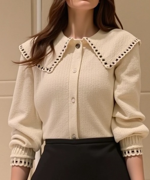 cammie(キャミー)の「ワイドカラーデザインブラウストップス(シャツ/ブラウス・レディース・レッド/アイボリー/ブラック・M/L)」の12枚目の写真