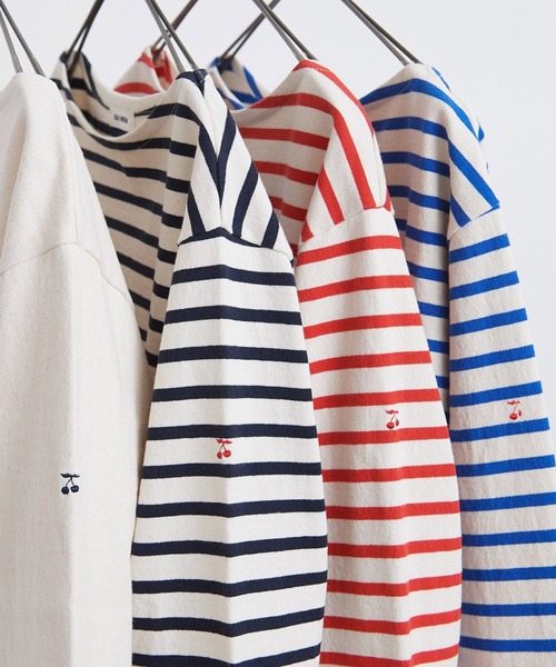 CHILD WOMAN（チャイルドウーマン）の「16/2空紡糸ボーダー チェリー刺繍プルオーバー（Tシャツ/カットソー・レディース・ブルー/アイボリー/レッド/ネイビー・FREE）」の4枚目の写真