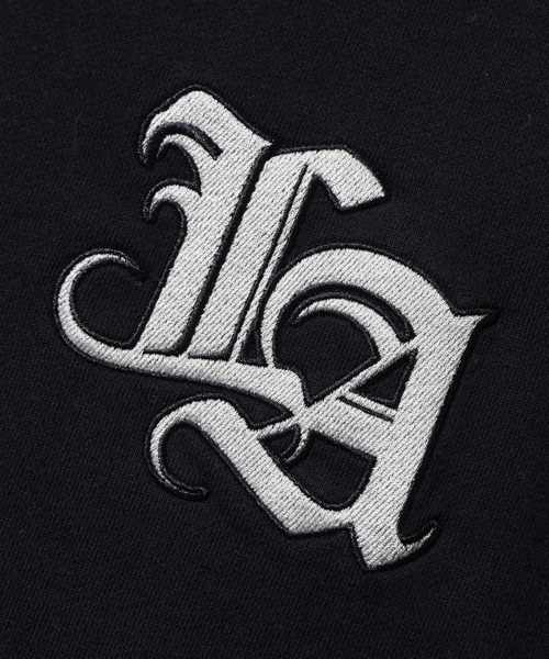 XLARGE（エクストララージ）の「VARSITY CREWNECK SWEATSHIRT（スウェット・メンズ・ブラック/アッシュ/オリーブ・S/M/L/XL）」の13枚目の写真