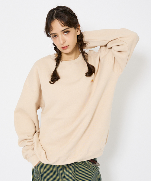 KELTY(ケルティ)の「【KELTY / ケルティ】ミニロゴ クルーネックスウェット KE25213069(スウェット・メンズ・ホワイト/ブラック/ベージュ/ネイビー/グレー・M/L/XL)」の4枚目の写真