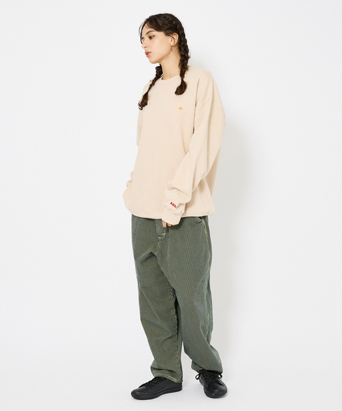 KELTY(ケルティ)の「【KELTY / ケルティ】ミニロゴ クルーネックスウェット KE25213069(スウェット・メンズ・ホワイト/ブラック/ベージュ/ネイビー/グレー・M/L/XL)」の13枚目の写真