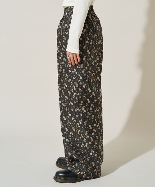 FREAK'S STORE(フリークスストア)の「クロッケフラワージャガード パンツ<セットアップ対応>(その他パンツ・レディース・ブルー/グリーン・SMALL/MEDIUM)」の16枚目の写真