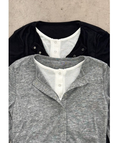 FMiBL（ファミル）の「ダブルカラーヘンリーネックトップス（Tシャツ/カットソー・レディース・グレー/ブラック・FREE）」の16枚目の写真