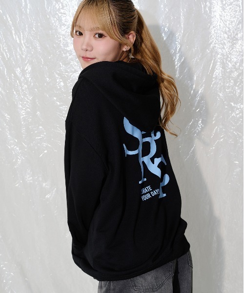 ビックジップスウェットパーカー（パーカー）｜shrita（シュリータ）の