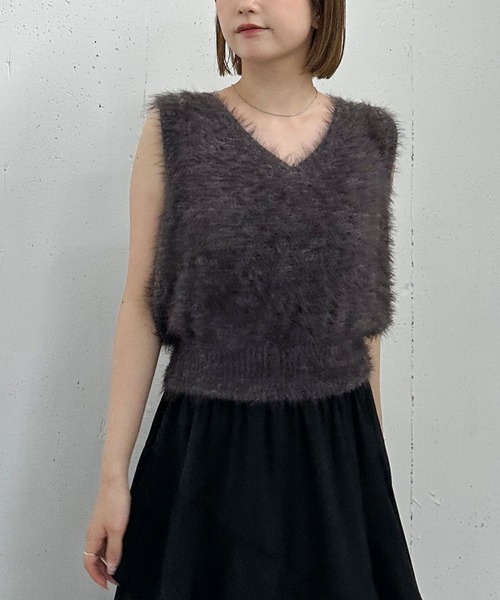 archives（アルシーヴ）の「メランジフェザーニットベスト（ベスト・レディース・モカ/グレー/ブラウン/アイボリー・MEDIUM）」の7枚目の写真