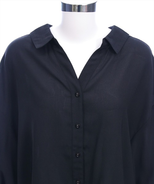 CLEAR BASIC（クリアベーシック）の「バックレースアップ裾タック七分袖ブラウス[オフィスカジュアル 着回し抜群 大人]（シャツ/ブラウス・レディース・オフホワイト/グレー系その他/ブラック/ブルー系その他/ベージュ系その他/ホワイト系その他・F）」の17枚目の写真