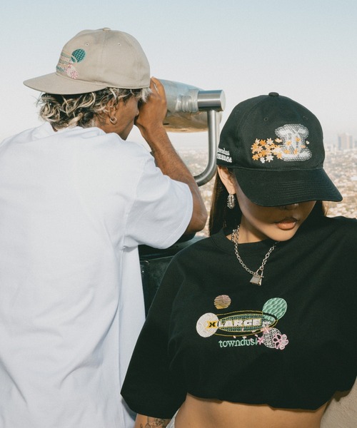 XLARGE（エクストララージ）の「XLARGE×towndust OVAL LOGO CAP（キャップ・メンズ・グレー/ブラック・ONE SIZE）」の3枚目の写真