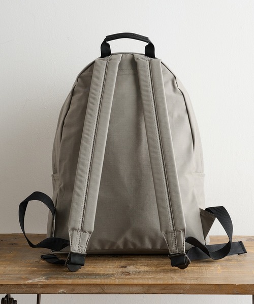STANDARD SUPPLY（スタンダードサプライ）の「【STANDARD SUPPLY】NEW TINY DAYPACK（バックパック/リュック・メンズ・ライトブラウン/ブラック/ダークグレー/ライトグレー・FREE）」の15枚目の写真