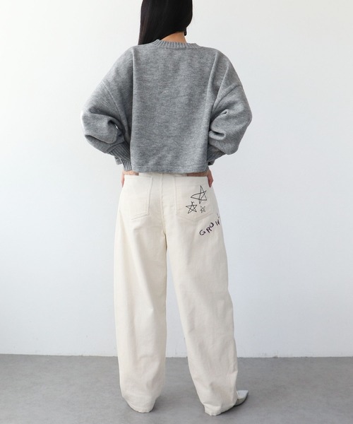 Three Four Time（ｽﾘｰﾌｫｰﾀｲﾑ）の「ジャガードナンバーロゴショートプルオーバー（スウェット・レディース・オフホワイト/グレー・FREE）」の12枚目の写真