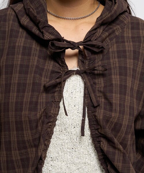 WHO'S WHO gallery（フーズフーギャラリー）の「ギャザーフードシャツブルゾン（ブルゾン・レディース・ブラック/ブラック系その他/ブラウン/ホワイト・FREE）」の12枚目の写真