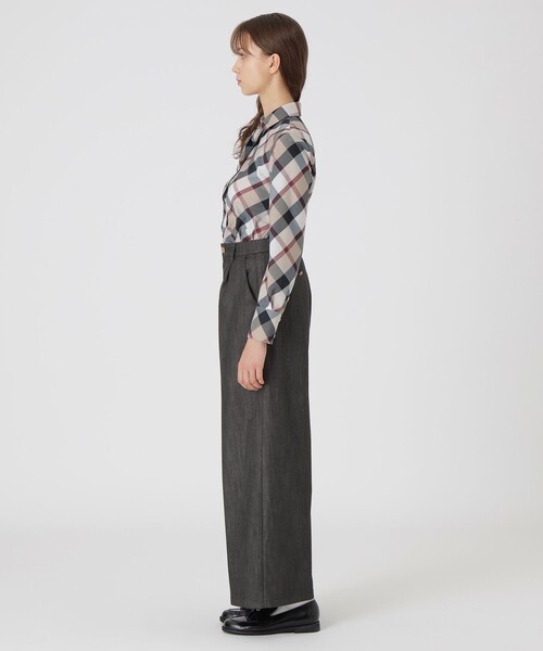 BLUE LABEL CRESTBRIDGE(ブルーレーベルクレストブリッジ)の「ハイウエストワイドパンツ(その他パンツ・レディース・ベージュ/ブラック・36/38)」の4枚目の写真