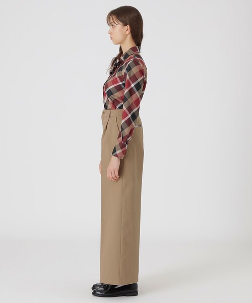 BLUE LABEL CRESTBRIDGE(ブルーレーベルクレストブリッジ)の「ハイウエストワイドパンツ(その他パンツ・レディース・ベージュ/ブラック・36/38)」の11枚目の写真