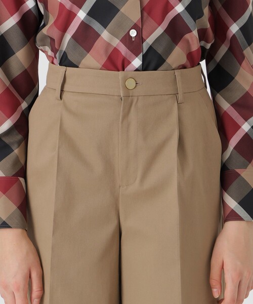 BLUE LABEL CRESTBRIDGE(ブルーレーベルクレストブリッジ)の「ハイウエストワイドパンツ(その他パンツ・レディース・ベージュ/ブラック・36/38)」の13枚目の写真
