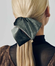 GOLDY（ゴールディ）の「バイカラー ベロア スクエア ビッグ シュシュ（シュシュ）」