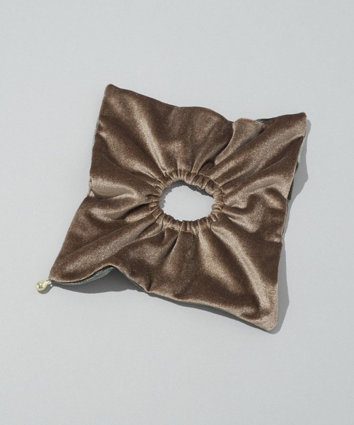 バイカラー ベロア スクエア ビッグ シュシュ（シュシュ）｜GOLDY