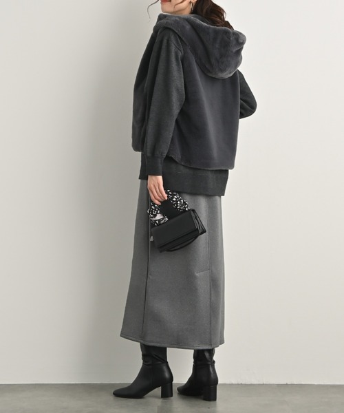 aunt lily（アントリリー）の「ふんわり艶やか 密度たっぷり フェイクファー フーディベスト（ベスト・レディース・ブラック/チャコールグレー・M/S/L/LL/3L）」の9枚目の写真