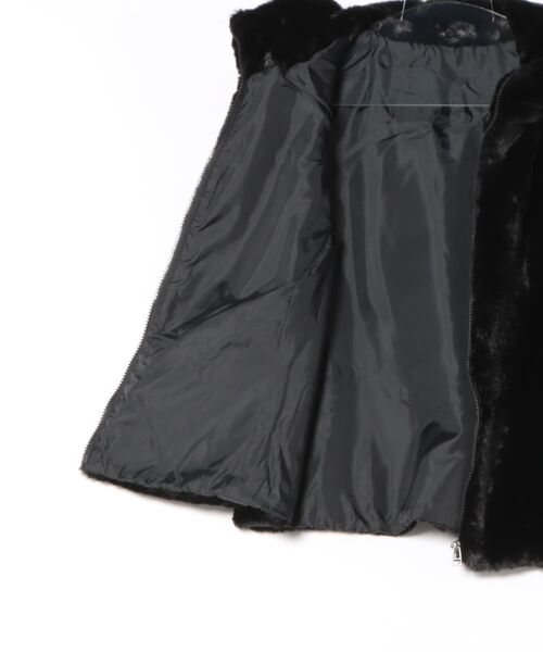 aunt lily（アントリリー）の「ふんわり艶やか 密度たっぷり フェイクファー フーディベスト（ベスト・レディース・ブラック/チャコールグレー・M/S/L/LL/3L）」の14枚目の写真