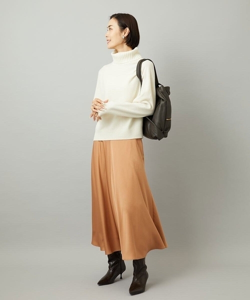 MK MICHEL KLEIN（エムケーミッシェルクラン）の「[2WAY/A4収納可]カウレザー変形トートバッグ（トートバッグ・レディース・ブラウン/ブラック・00）」の16枚目の写真