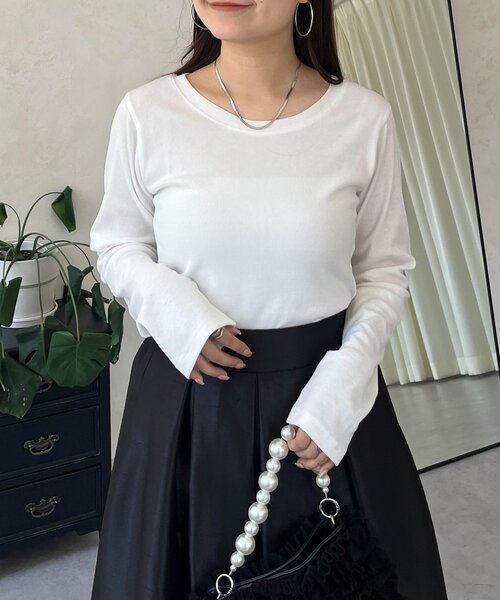 prose verse（プロズヴェール）の「【選べるネックライン】バックメタルリブロンT（Tシャツ/カットソー・レディース・ホワイト系その他/ブラック系その他/ブラック系その他2/ホワイト系その他2・LARGE/MEDIUM）」の2枚目の写真