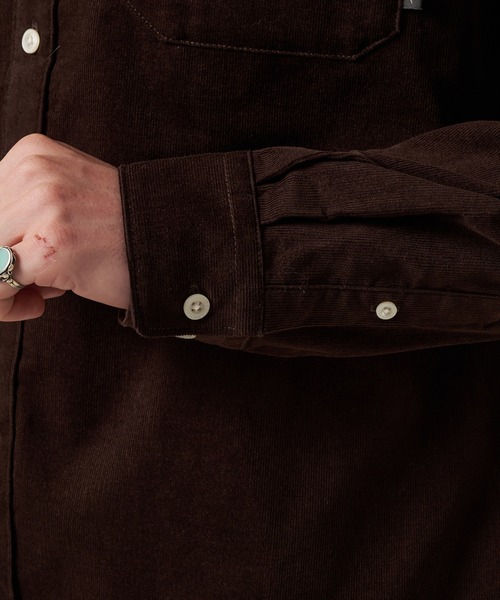 Eddie Bauer(エディーバウアー)の「コーデュロイ 長袖シャツ(シャツ/ブラウス・メンズ・アイボリー/ダークネイビー/ブラウン・XL/L/M/XXL/S)」の16枚目の写真
