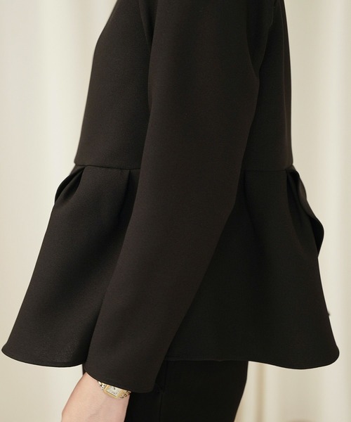 HUIT bouquet(ユイット)の「バラモチーフ クロス トップス HUIT(シャツ/ブラウス・レディース・ホワイト/ブラック・M)」の12枚目の写真