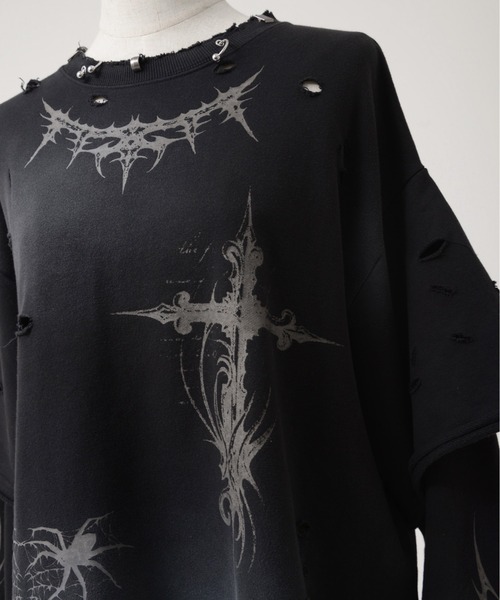 REFLEM（レフレム）の「『REFLEM/レフレム』フェイクレイヤードダメージPO/プルオーバースウェットシャツ（スウェット・レディース・ブラック/グレー・FREE）」の17枚目の写真