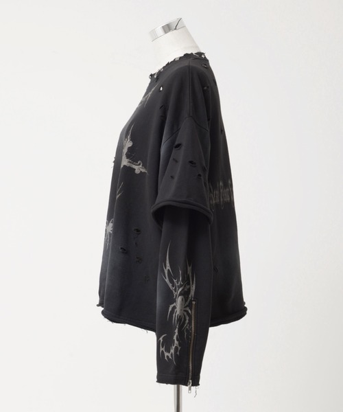 REFLEM（レフレム）の「『REFLEM/レフレム』フェイクレイヤードダメージPO/プルオーバースウェットシャツ（スウェット・レディース・ブラック/グレー・FREE）」の10枚目の写真