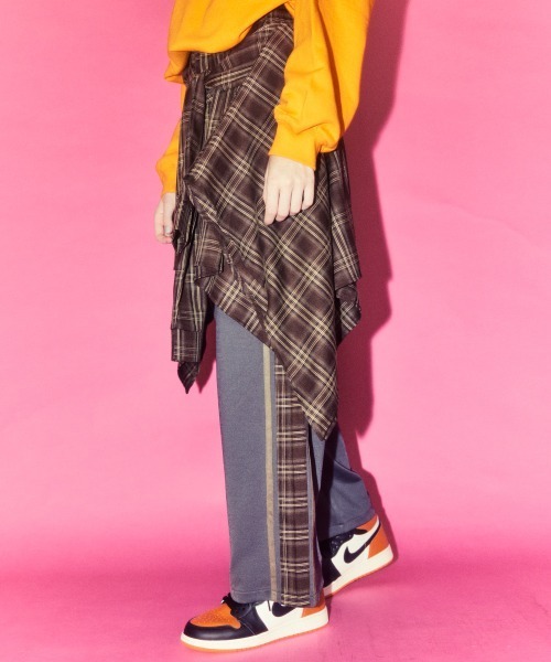 Candy Stripper（キャンディストリッパー）の「CHECK SHIRT LAYERED TRACK パンツ（その他パンツ・レディース・ブラック/ライトブルー/ブラウン・FREE）」の8枚目の写真