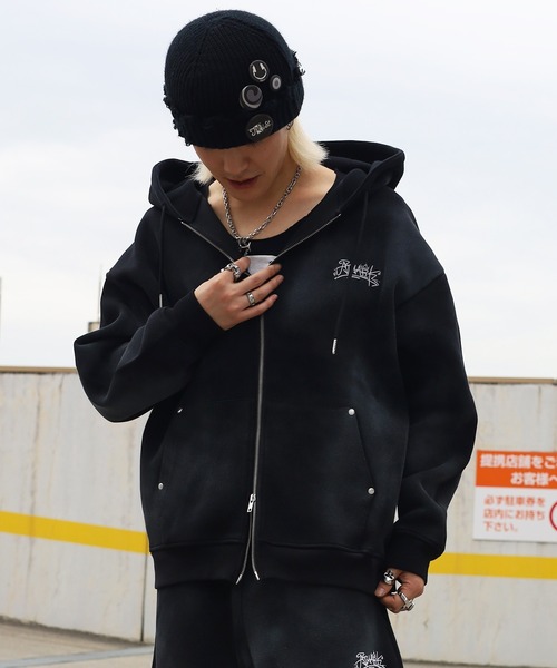 2サイズ展開 / UNISEX 》ATMARK グラフィティロゴ スプレーリベット