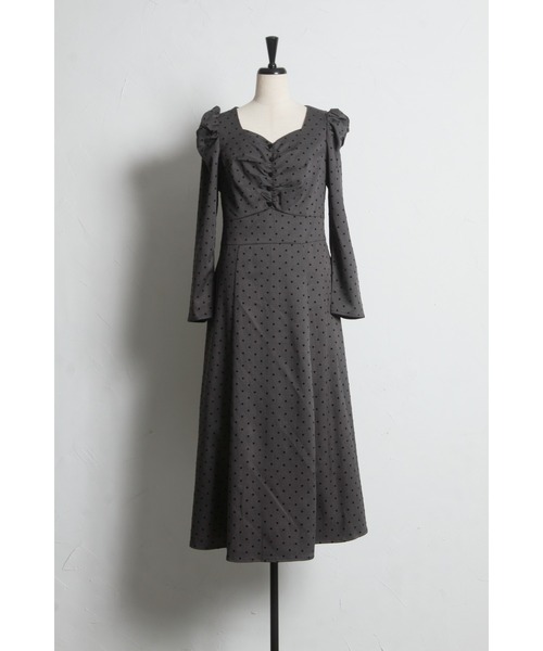 tocco closet(トッコ クローゼット)の「フロッキーハートドットワンピース(ワンピース・レディース・チャコールグレー/ブラウン・M)」の20枚目の写真