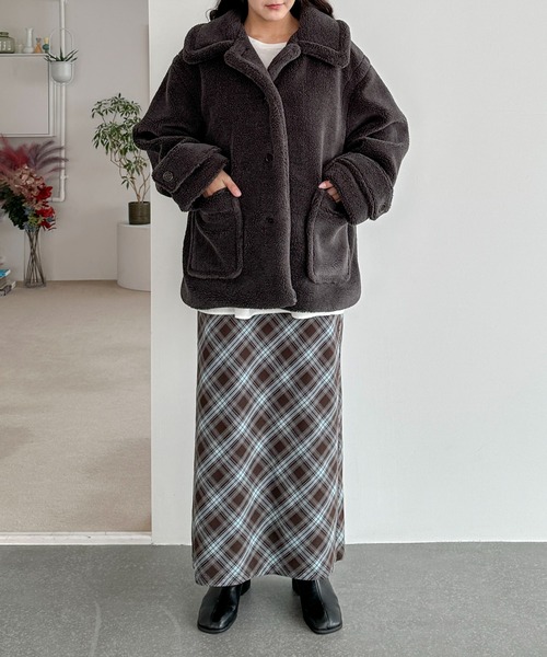 PILIT（ピリット）の「ステンカラー ボアミドルコート（ステンカラーコート・レディース・チャコールグレー/モカ/ベージュ・MEDIUM）」の16枚目の写真