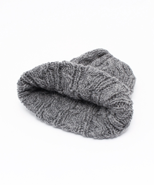 ikka(イッカ)の「ケーブルアランワッチ(ニットキャップ/ビーニー・レディース・オフホワイト/グレー/ネイビー・FREE)」の4枚目の写真